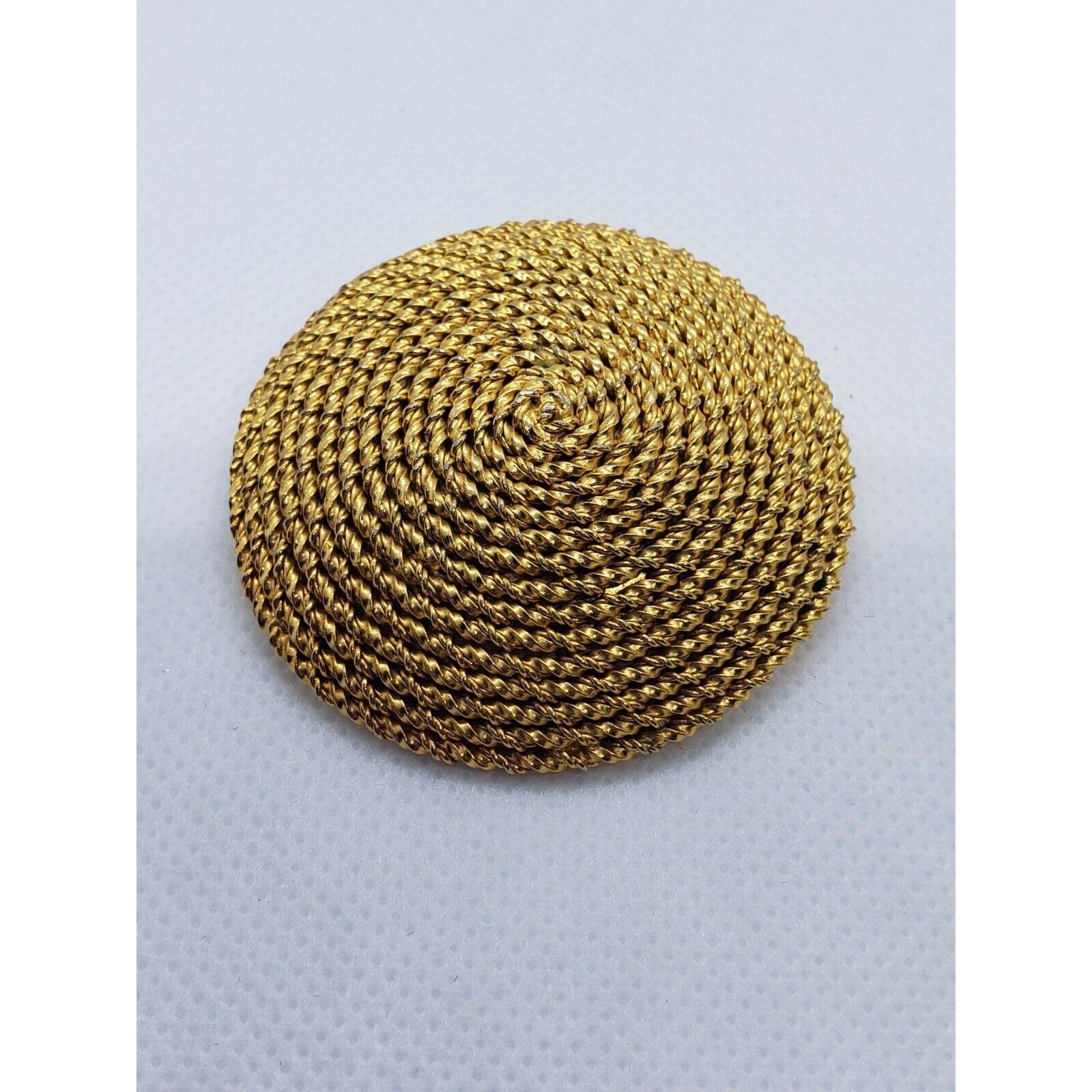 Vintage Italian Style Round Goldtone Brooch Pin Rope Style